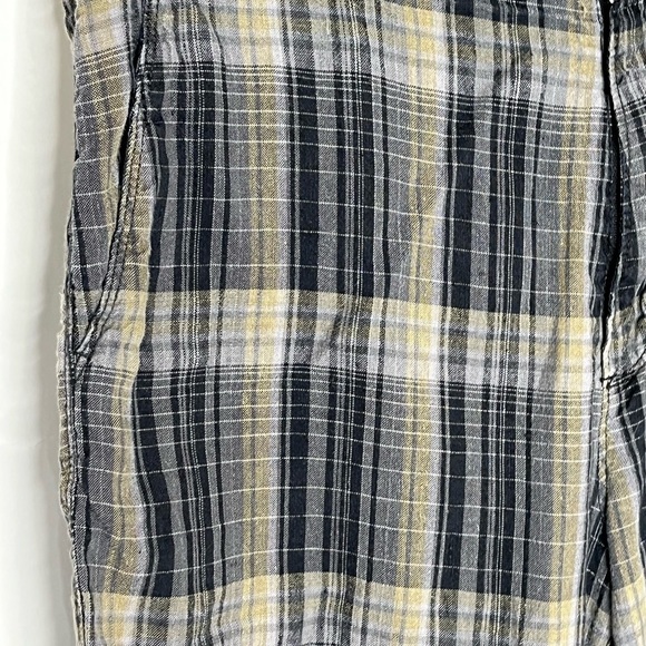 Tommy Bahama Striped Linen & Silk Blend Shorts - Picture 3 of 4